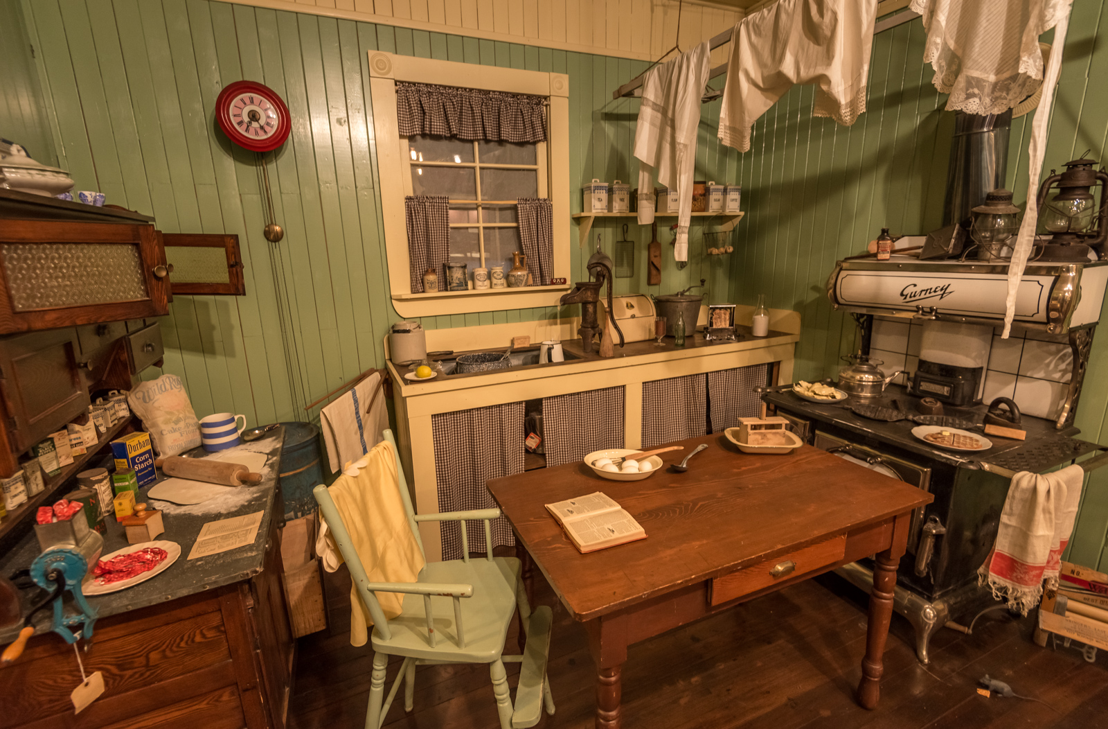 Recreation of domestic life during the industrial period of Mission’s past